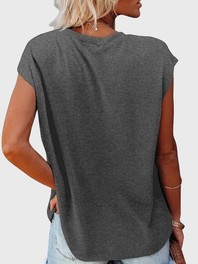 Solid Color Round Neck Pocket T-Shirt