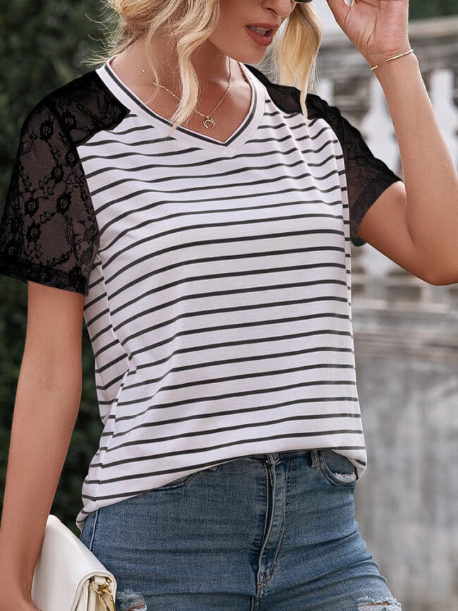 Striped Panel Lace V-neck T-shirt