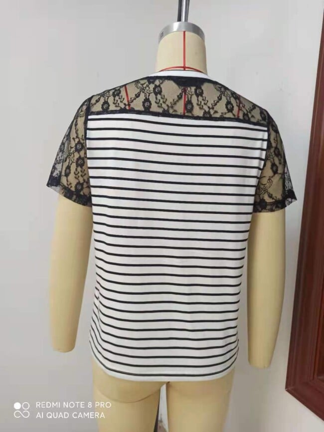 Striped Panel Lace V-neck T-shirt