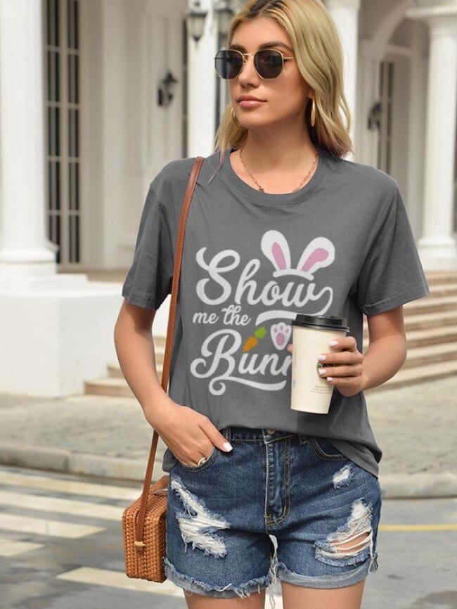 easter bunny and carrot Print Short Slee...